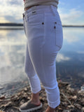 Judy Blue Mid Rise Capri With Cuff
