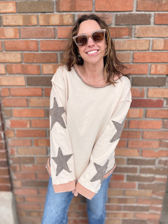 Star Sleeved Contrast Oversized Pullover