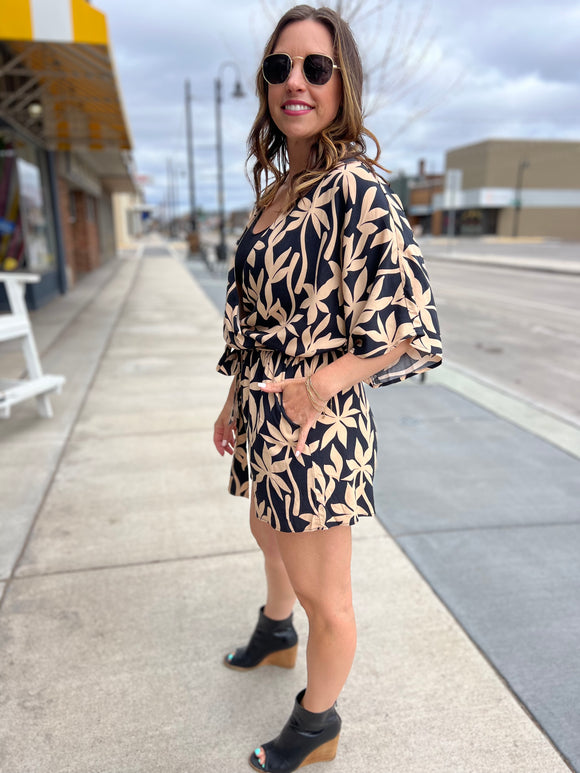 Short Sleeve Abstract Print Surplice Romper